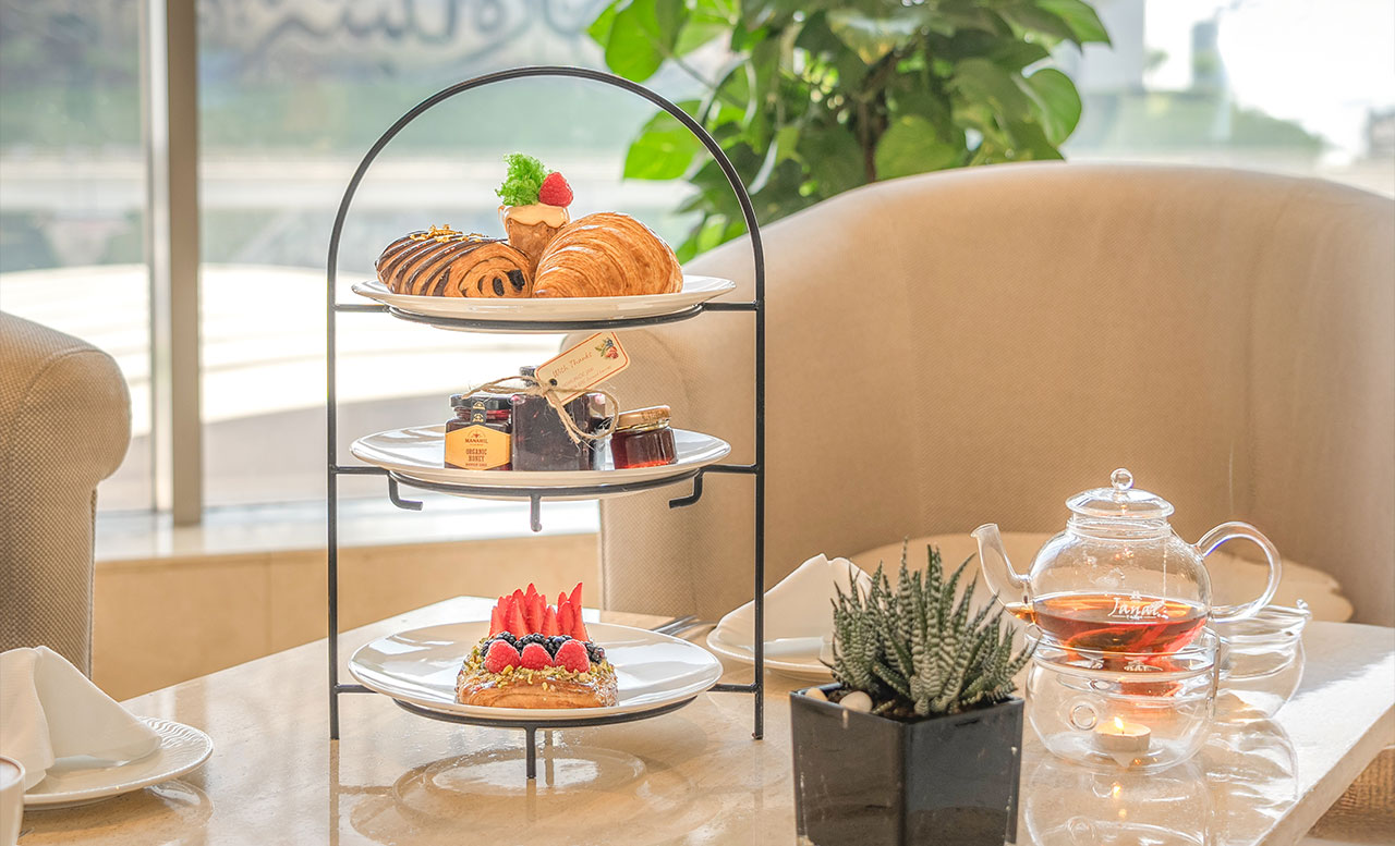 Restaurants Sheikh Zayed Road Dubai Millennium Plaza Hotel Dubai