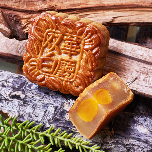 Traditional Mooncake White Lotus Double Yolk